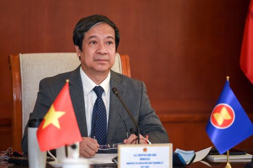 Chuyển đổi số gắn mật thiết với cải thiện chất lượng nguồn nhân lực