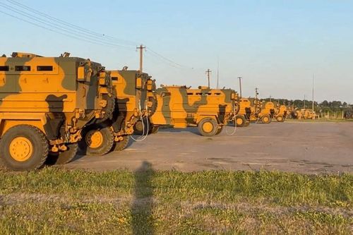 Thổ Nhĩ Kỳ bàn giao 50 xe bọc thép chống mìn cho Ukraine