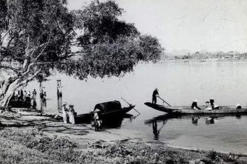 Bến đò xưa