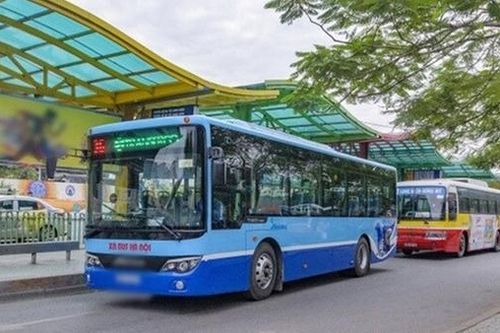 Hà Nội huy động 900 xe buýt phục vụ người dân đi lại kỳ nghỉ lễ 2/9