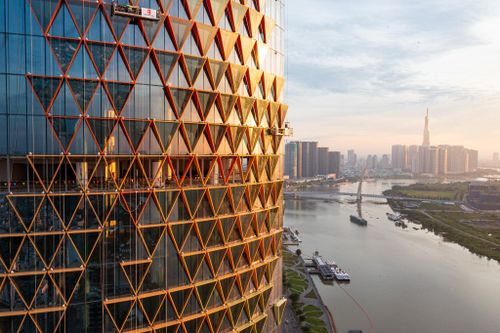Hiện trạng tòa nhà IFC One Saigon được đồn giá 1 tỷ đồng/m2