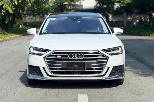 Audi S8 'hàng hiếm' tại Việt Nam rao bán gần 10 tỷ trên sàn xe cũ