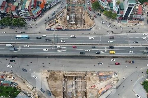 Hình hài hầm chui Lê Văn Lương sau hơn 1 năm thi công