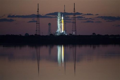NASA sẵn sàng cho sứ mệnh sớm đưa con người trở lại Mặt Trăng