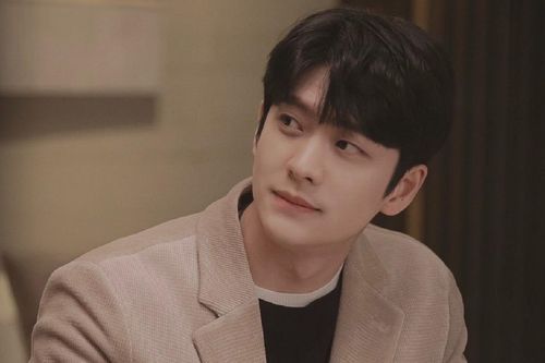 Kang Tae Oh đã hoàn thành giấc mơ này nhờ hiệu ứng của Nữ Luật Sư Kỳ Lạ Woo Young Woo