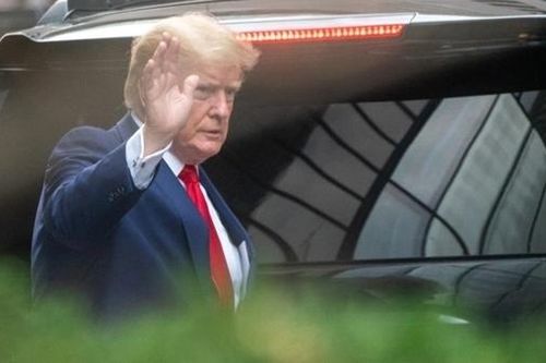 Hơn 700 trang tài liệu mật từng được thu hồi tại nhà riêng của ông Trump