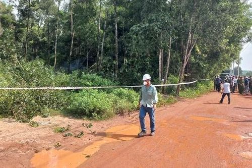 Cưỡng chế các hộ dân không chịu bàn giao đất làm dự án khu công nghiệp