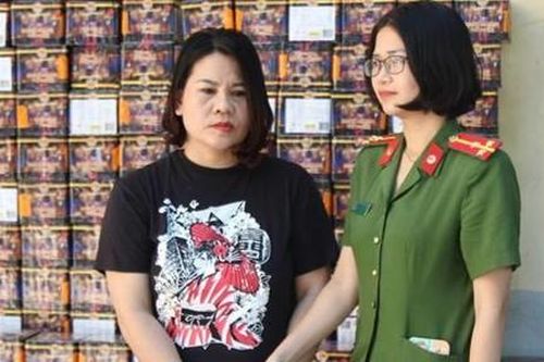 Người phụ nữ mua gần 1 tấn pháo từ nước ngoài về bán kiếm lời