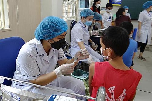 Hà Nội: Số ca mắc mới Covid-19 liên tục tăng, nhiều trẻ mắc bệnh chưa tiêm vắc xin