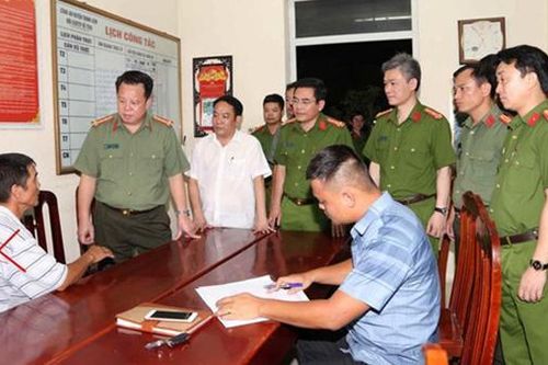 Bắt nóng đối tượng gài mìn vào xe ôtô của người khác