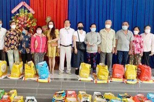 Chi hỗ trợ 321.000 lao động khó khăn do dịch Covid-19
