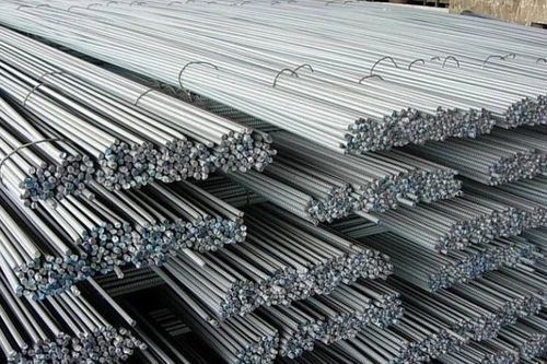 Quảng Trị: Nam thanh niên tử vong do bị thép đè trúng người