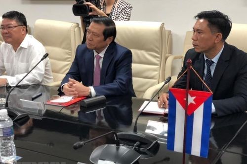 Việt Nam và Cuba tăng cường hợp tác trong công tác tư tưởng