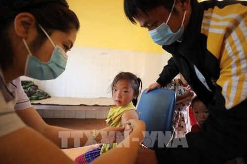 Số mắc COVID mới tăng, tỷ lệ tiêm mũi 3, mũi 4 tại nhiều địa phương còn thấp
