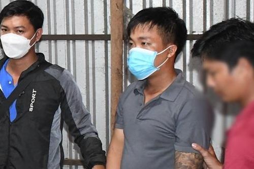 Cướp xe máy của người dân sau va chạm giao thông
