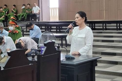 Vợ cựu Chủ tịch HĐTV Tổng Công ty Bình Dương: 'Đây là bi kịch gia đình...'