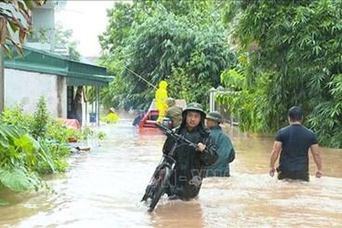 Mưa lũ gây thiệt hại ở các địa phương
