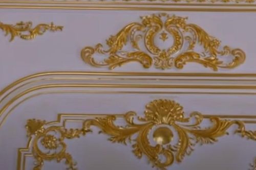 'Bí ẩn' phía sau căn penthouse dát kín 200 cây vàng ở Hà Nội