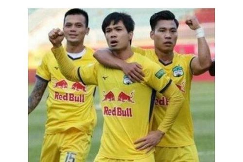 BTC V-League 2022 gửi thông báo khẩn cấp tới các các lạc bộ