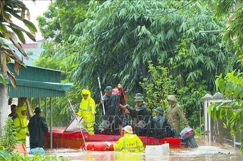 Hàng trăm hộ dân ở Quảng Ninh vẫn bị cô lập sau bão số 3