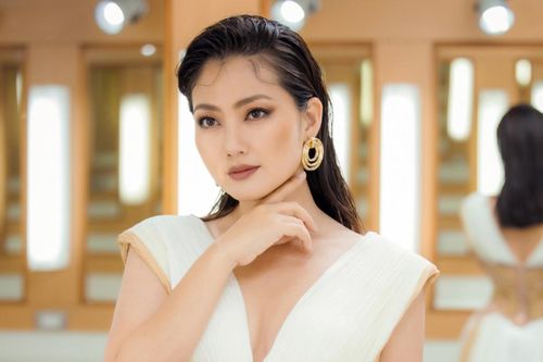 Ngọc Lan có phản ứng ra sao khi được hỏi thấy chồng cũ chở vợ mới trên đường