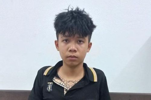 Đang nhậu với bạn, thiếu niên 17 tuổi bị đâm tử vong