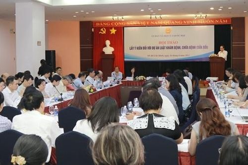 Nhiều đề xuất, kiến nghị xung quanh dự thảo Luật Khám bệnh, chữa bệnh (sửa đổi)