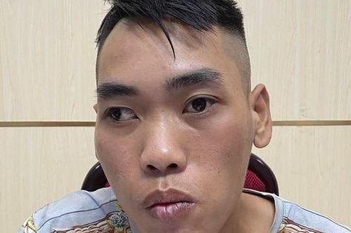 Tạm giữ 2 đối tượng cướp giật dây chuyền của phụ nữ đi đường
