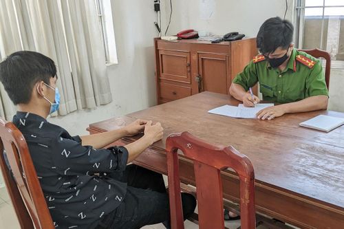 Cảnh sát tìm người nhảy sông mất tích trong khi 'nạn nhân' về nhà ngủ