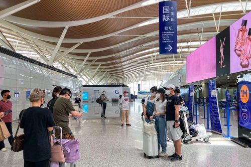 Phụ huynh Trung Quốc tìm cách đưa con du học khi Covid-19 giảm