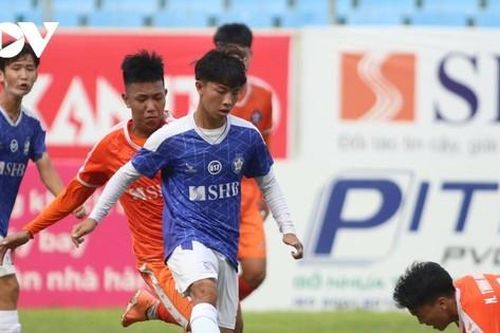 Chủ tịch SHB Đà Nẵng Bùi Xuân Hòa: 'Không có chuyện giải thể hay bàn giao đội trẻ cho TP Đà Nẵng'