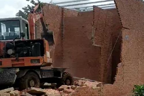 Cưỡng chế 21 công trình nhà ở xây dựng trái phép