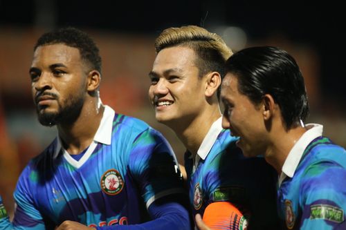 CLB Bình Định lên nhì bảng sau khi thắng Bình Dương 4-1