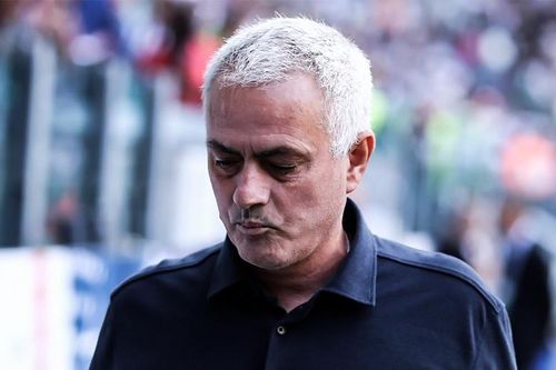Mourinho: 'Tôi xấu hổ vì các học trò'