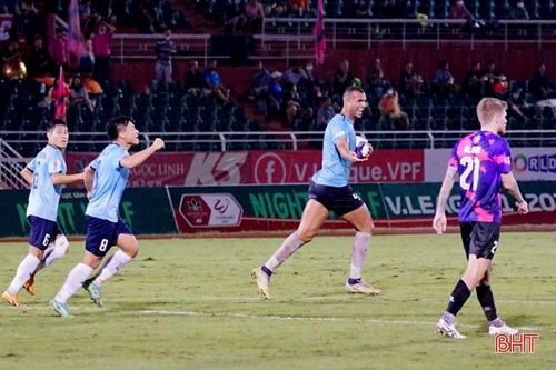 'Cơn bão' chấn thương khiến Hồng Lĩnh Hà Tĩnh thêm 'chật vật' trên hành trình trụ hạng