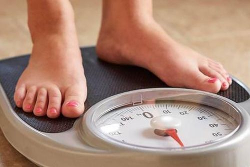 7 nguyên nhân khiến bạn tăng cân vù vù