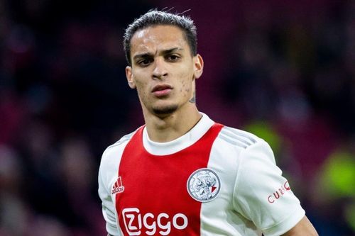 Cầu thủ Ajax chào tạm biệt Antony