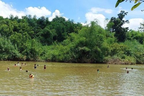 Cha cứu con bị đuối nước, cả hai tử vong thương tâm