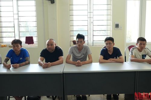 5 người Trung Quốc nhập cảnh trái phép