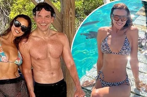 Irina Shayk diện bikini sexy, tựa vai tình cũ Bradley Cooper thân mật