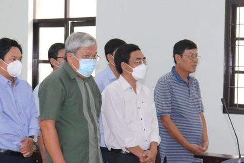 Cựu Giám đốc Công ty CP cấp nước Ninh Thuận 'phủi' trách nhiệm tại phiên tòa xét xử cấp dưới