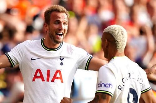 Harry Kane cảnh báo đồng đội sau khi chạm kỷ lục mới Premier League