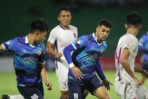 Huấn luyện viên Bình Định 'khiêu chiến' Hà Nội FC; Lý do Chelsea từ chối chiêu mộ Ronaldo