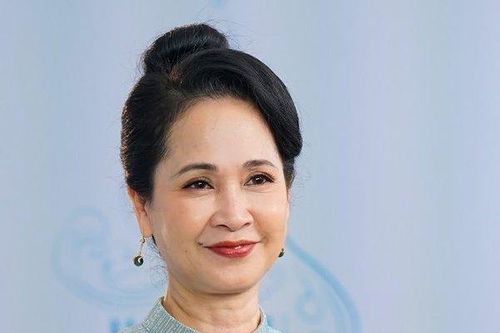 NSND Lan Hương ngồi 'ghế nóng' Hoa hậu Biển Đảo Việt Nam 2022