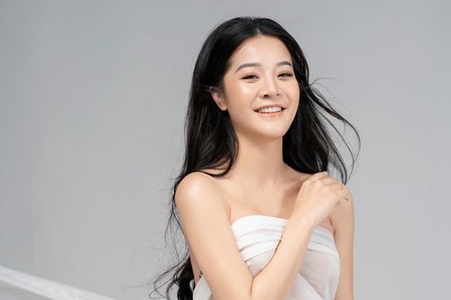 Karen Nguyễn khoe bụng bầu tháng cuối thai kỳ, hé lộ những thay đổi cuối thai kỳ