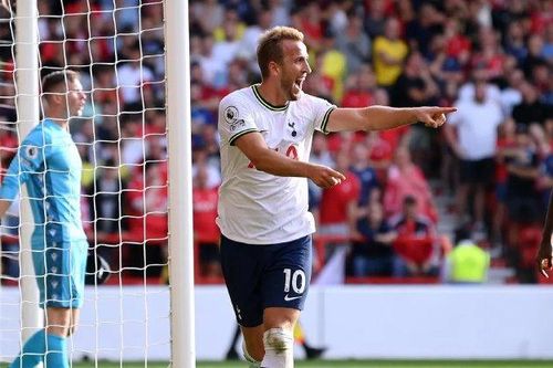 Bóng đá Nottingham Forest - Tottenham: Harry Kane hụt hat-trick vì siêu thủ môn
