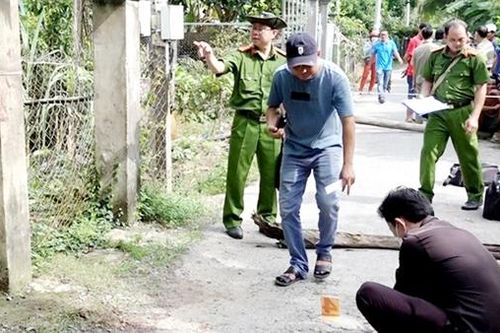 Bị la mắng, con riêng đâm cha dượng tử vong