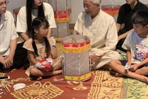 Chương trình trung thu 'Sức sống đồ chơi dân gian'