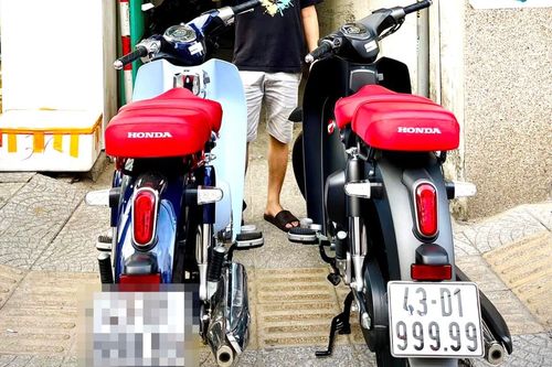 Bấm biển số xe máy ngũ quý 9, chủ nhân được trả giá 1,2 tỷ đồng
