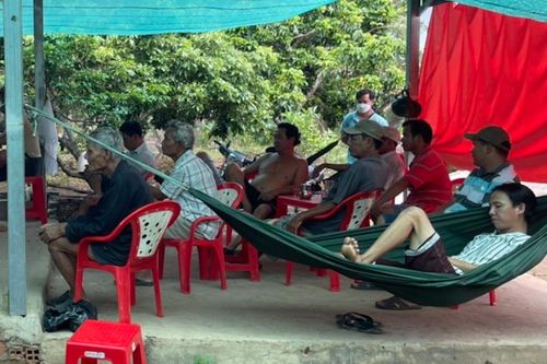 17 người tụ tập đánh bạc với nhà cái Campuchia